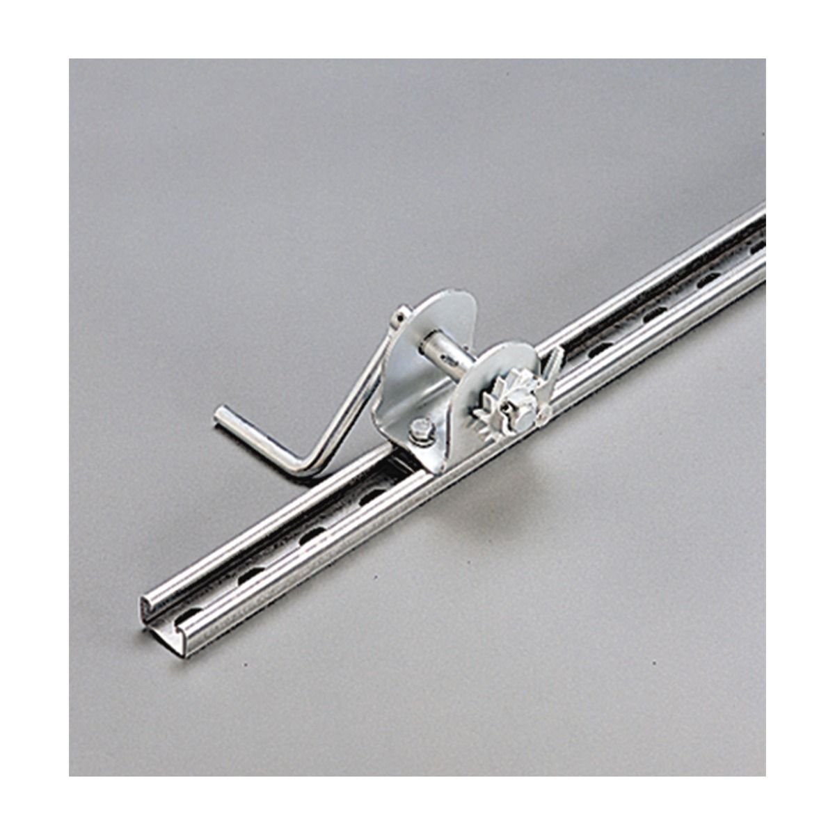 Outdoor Net Tensioning Winch