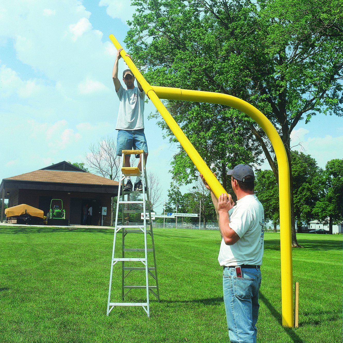 Bison 5-9/16″ Gooseneck Football Goalposts - Pitch Pro Direct