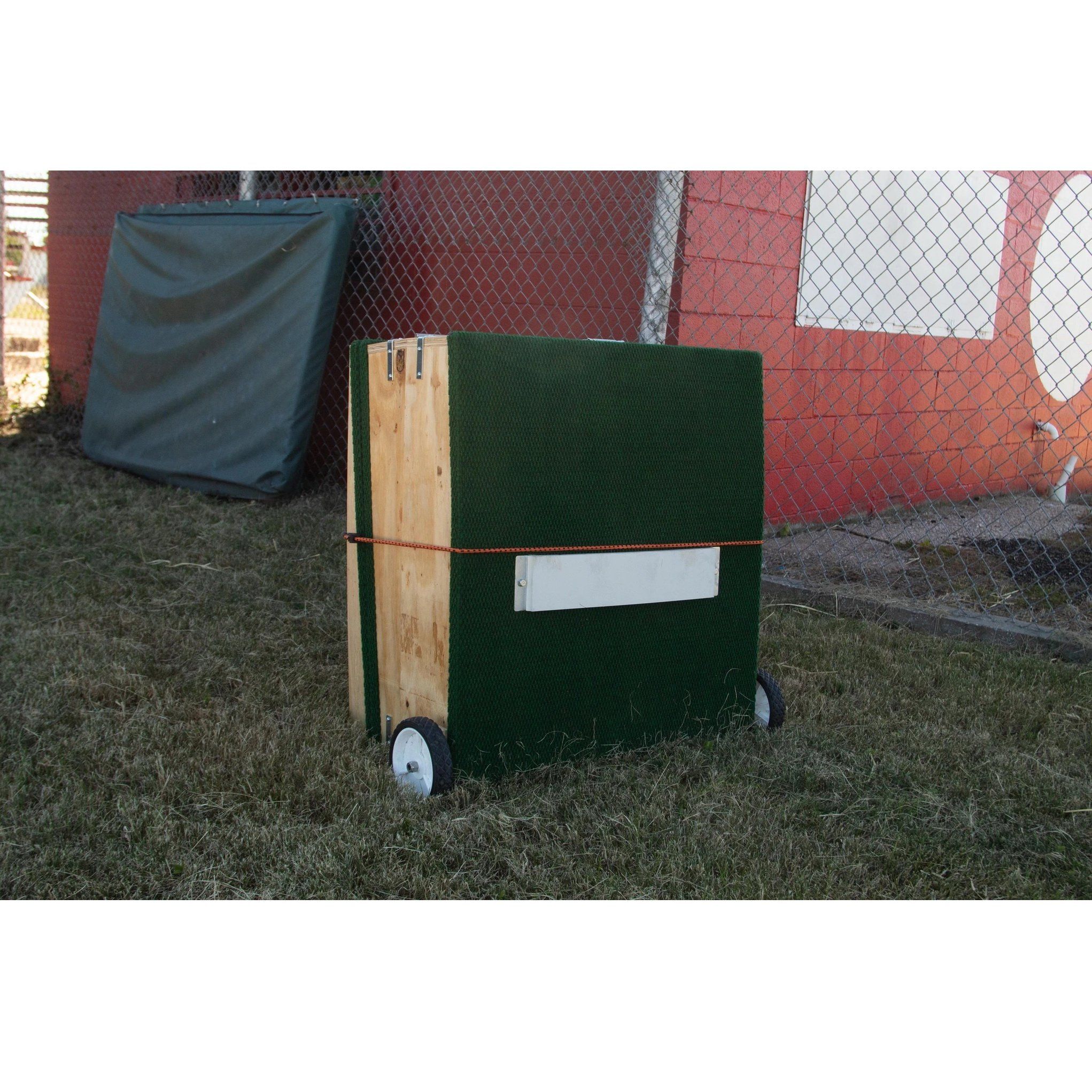 8" Intermediate Portable Practice Pitching Mound