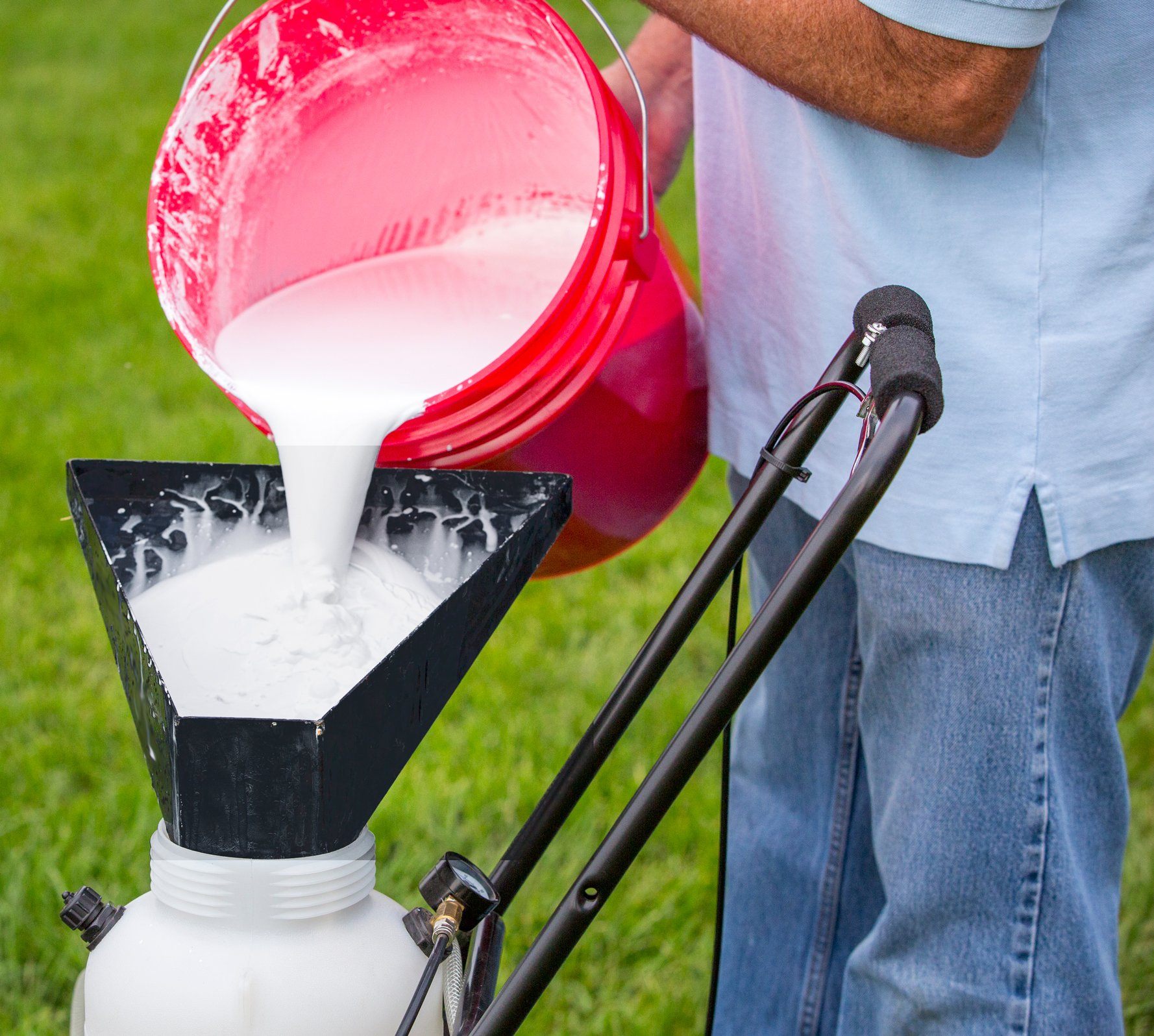 NewStripe FieldLiner 3™ Field Striping Machine