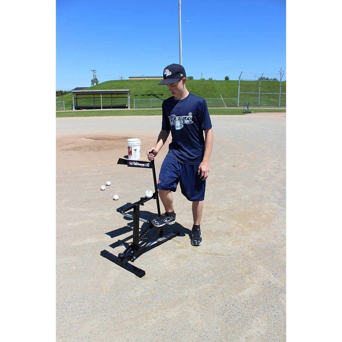 Louisville Slugger Black Flame Multi-Sport Pitching Machine