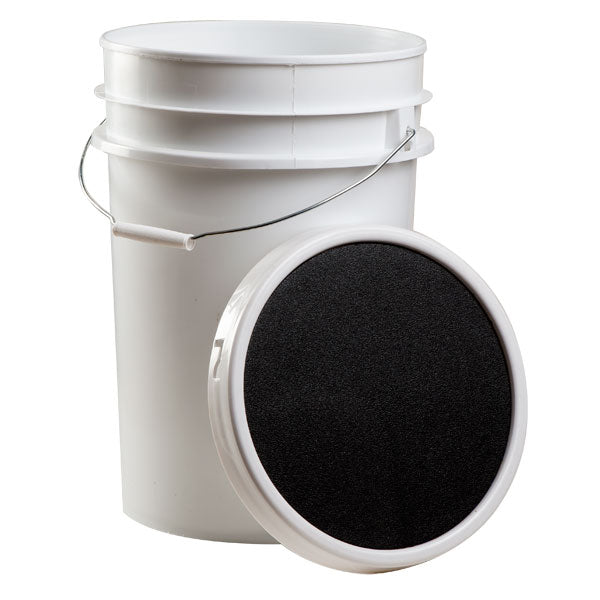 champion sports 6 gallon ball bucket white1